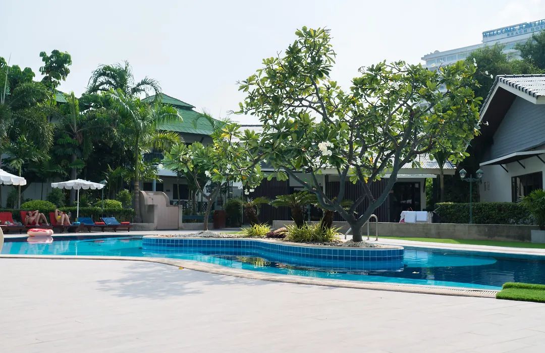 Grand Jomtien Palace Hotel-1