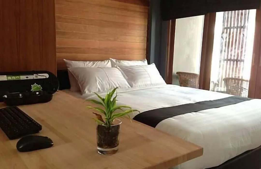 5Ive Beach House Hotel-1