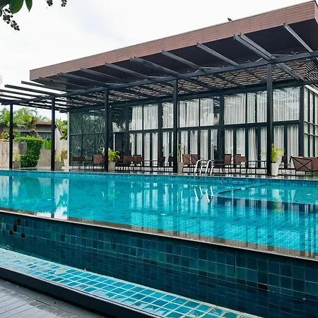 Sunday Sea Two Pool Villa Pattaya-2